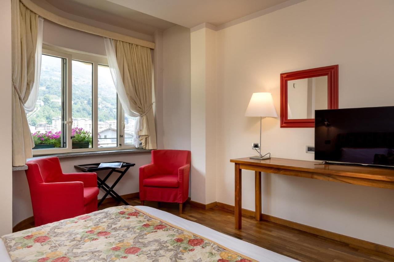 Bijou Hotel Saint-Vincent Εξωτερικό φωτογραφία